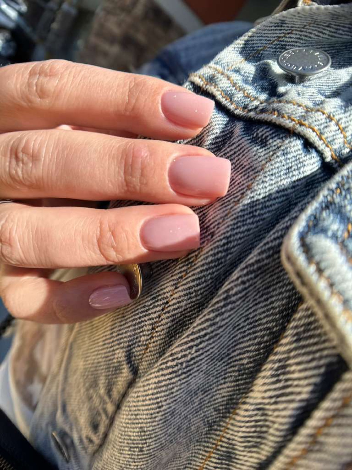 Violora Studio nail work